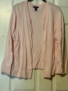 GAP Pale Pink Crewneck Cardigan